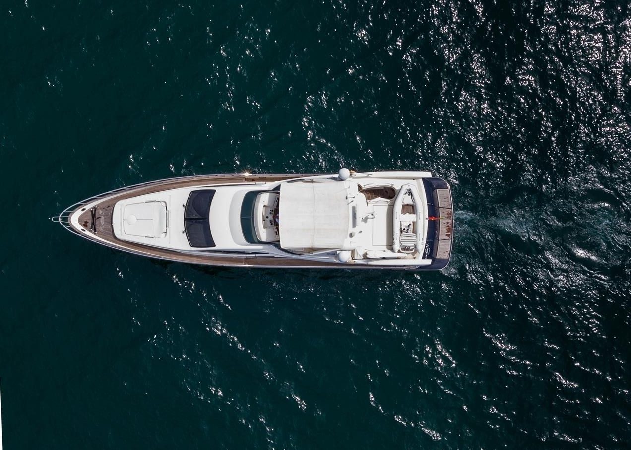 azimut yacht 80 ft vilamoura boat charter algarve 1
