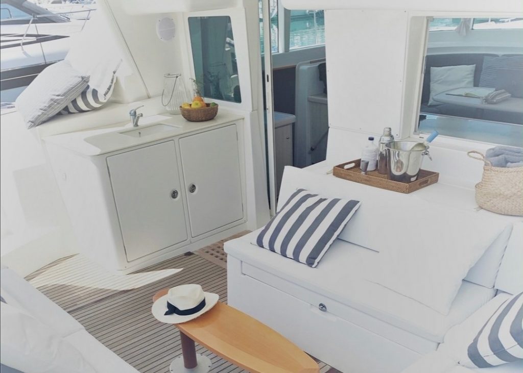 catamaran yacht Charter iates Albufeira marina algarve Algarve Luxury Concierge 7.5 10