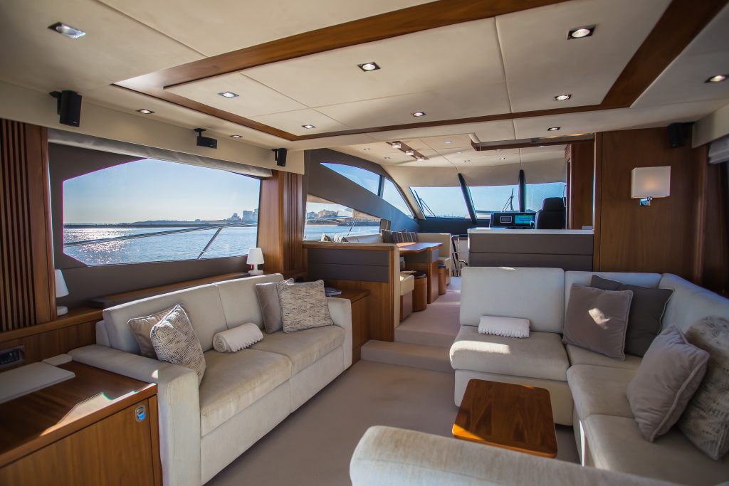 65 Manhattan Algarve luxury concierge yacht charter Algarve Portimão 5