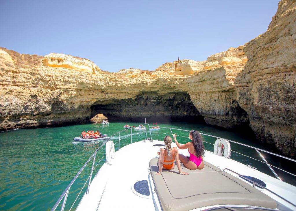 yacht Algarve sunseeker portofino 53ft vilamoura marina boat charter Algarve Luxury concierge 9