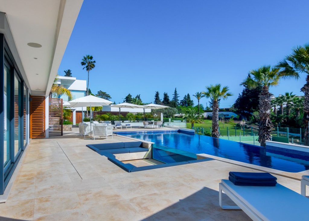 villa rentals in the Algarve