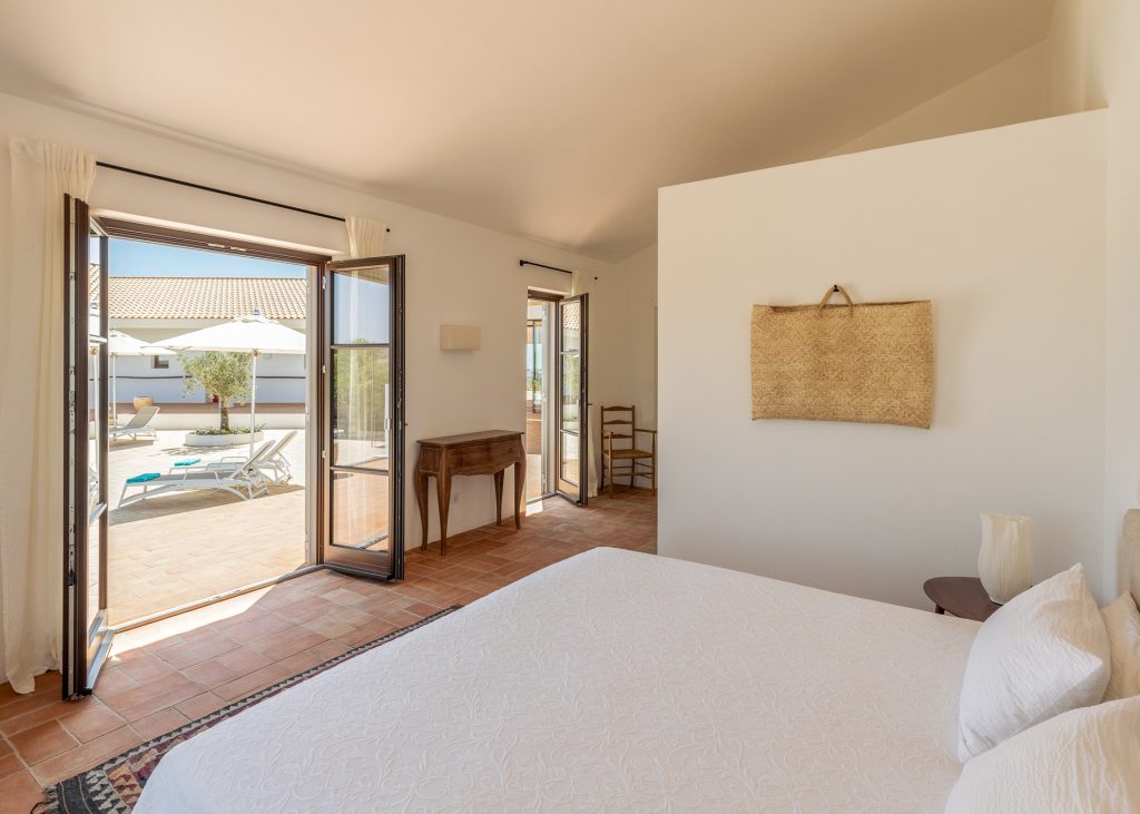 villa rentals in the Algarve
