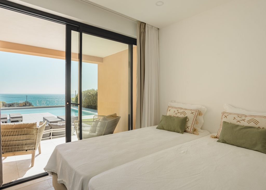 villa rentals in the Algarve