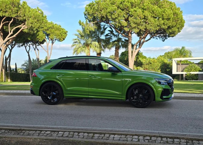 Audi RSQ8 Green algarve luxury car rentals Algarve luxury concierge