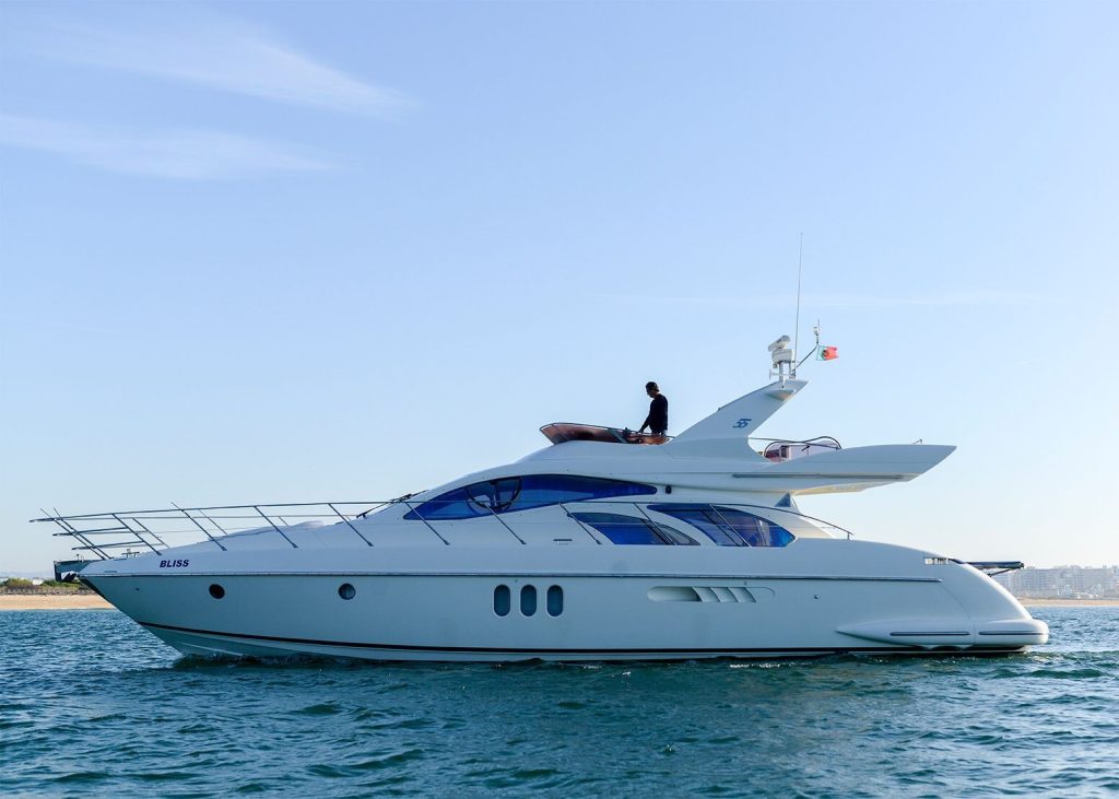 Yacht Vilamoura charter Algarve Luxury Concierge 55 Azimut 6